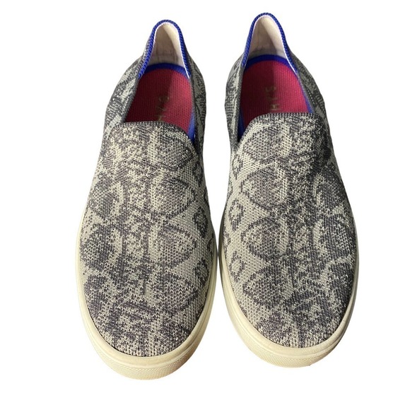 Rothy's Snake Gray Retired Print Sneaker Loafer Size 6.5 - Picture 2 of 8